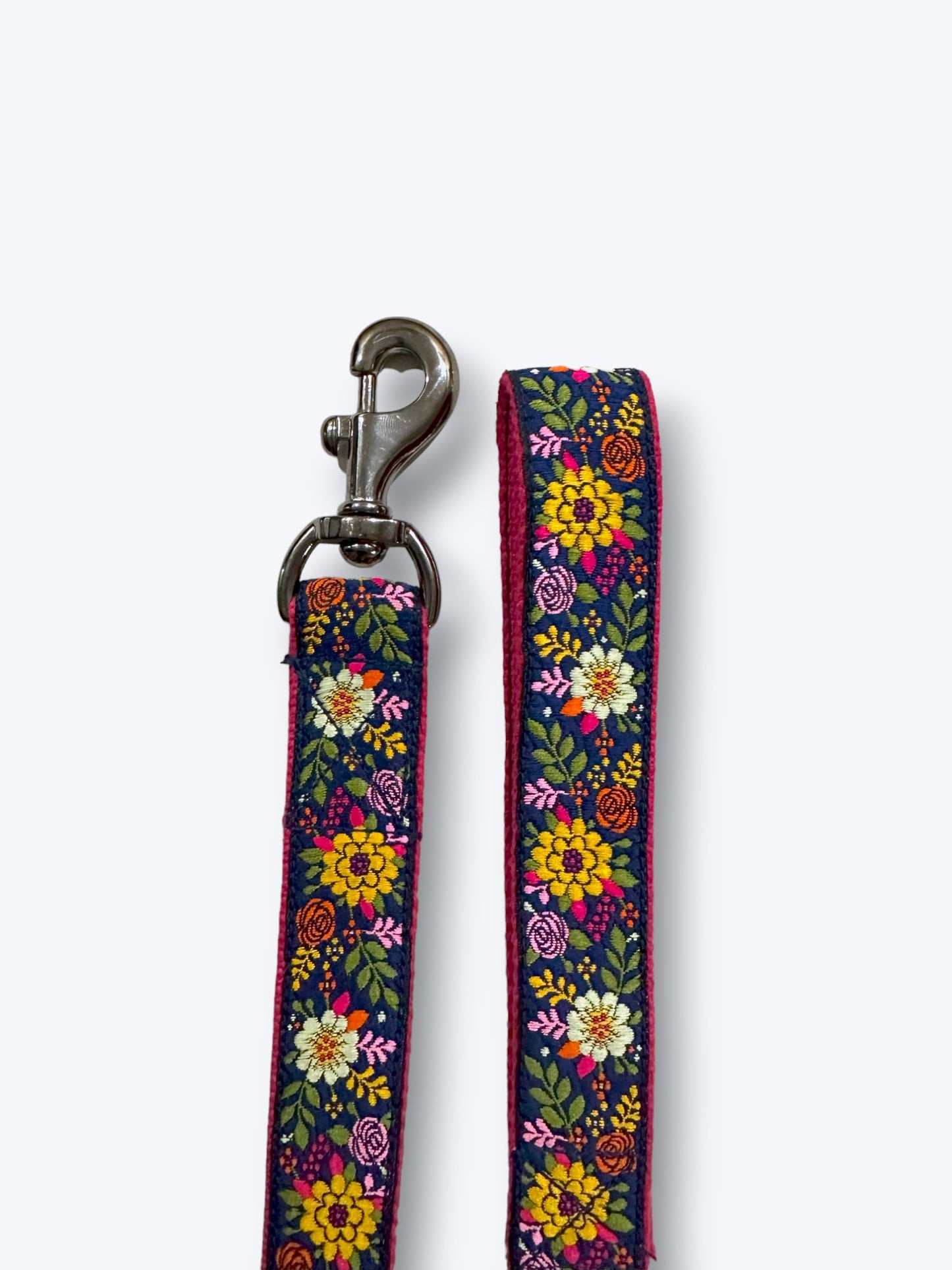 Coastal Bloom Dog Leash