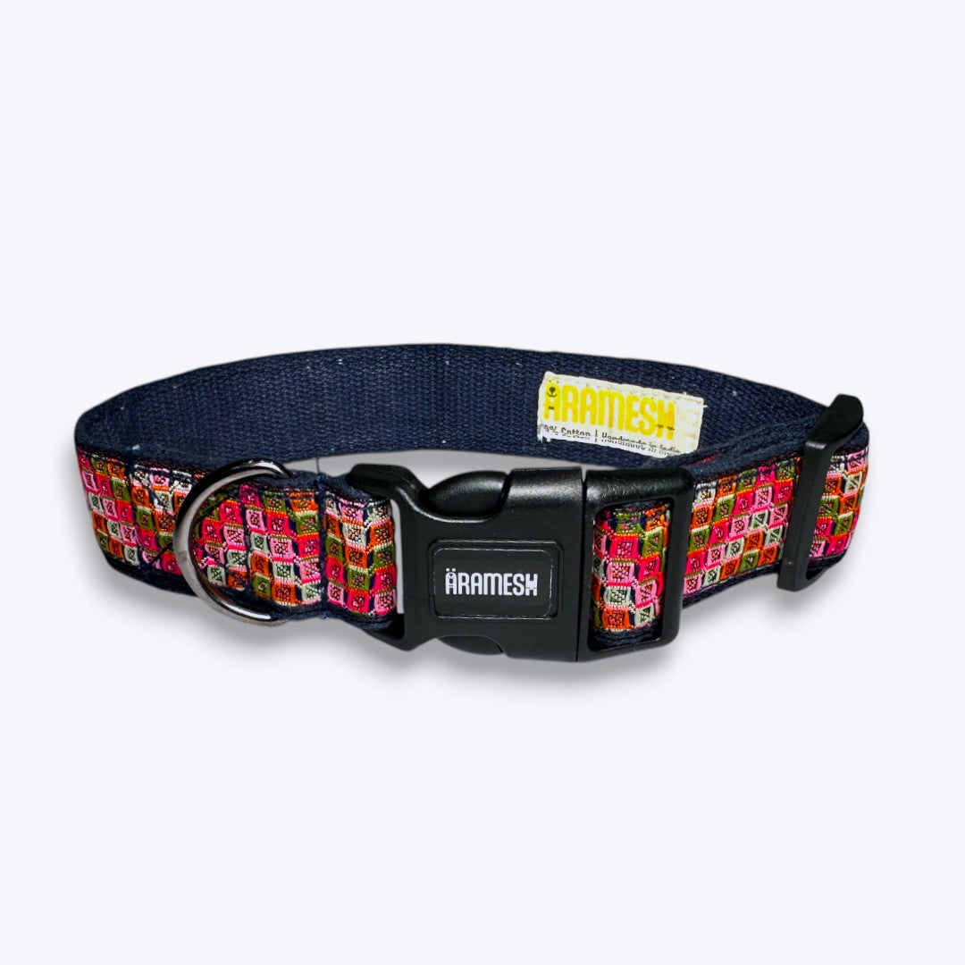 Checkmate Dog Collar