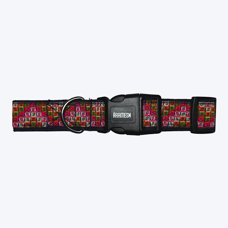 Checkmate Dog Collar