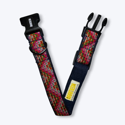 Checkmate Dog Collar