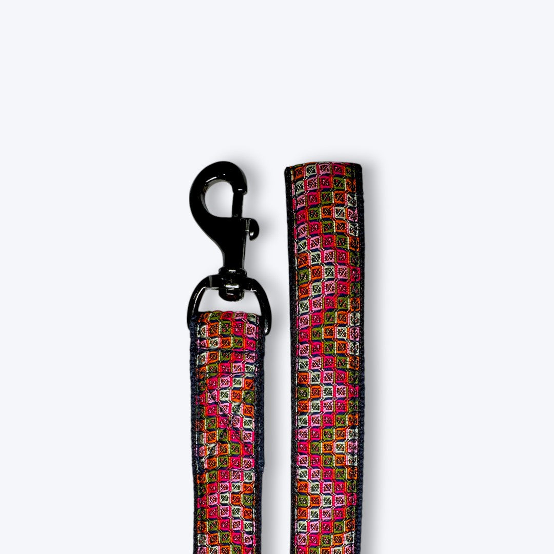Checkmate Dog Leash