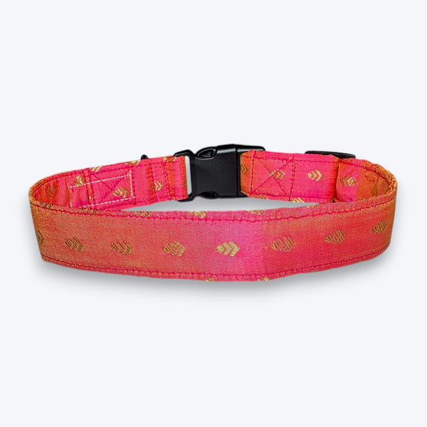 Lush Pink Festive Dog Collar