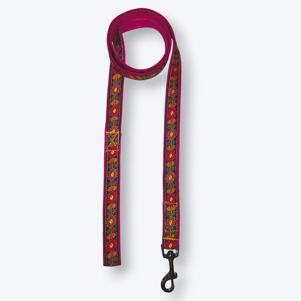 Emerald Glow Dog Collar & Leash
